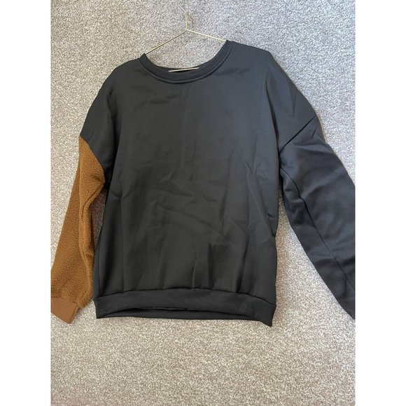 Women’s Black Pullover  Peak A Boo Bear Sweater Size 2XL - Picture 2 of 5